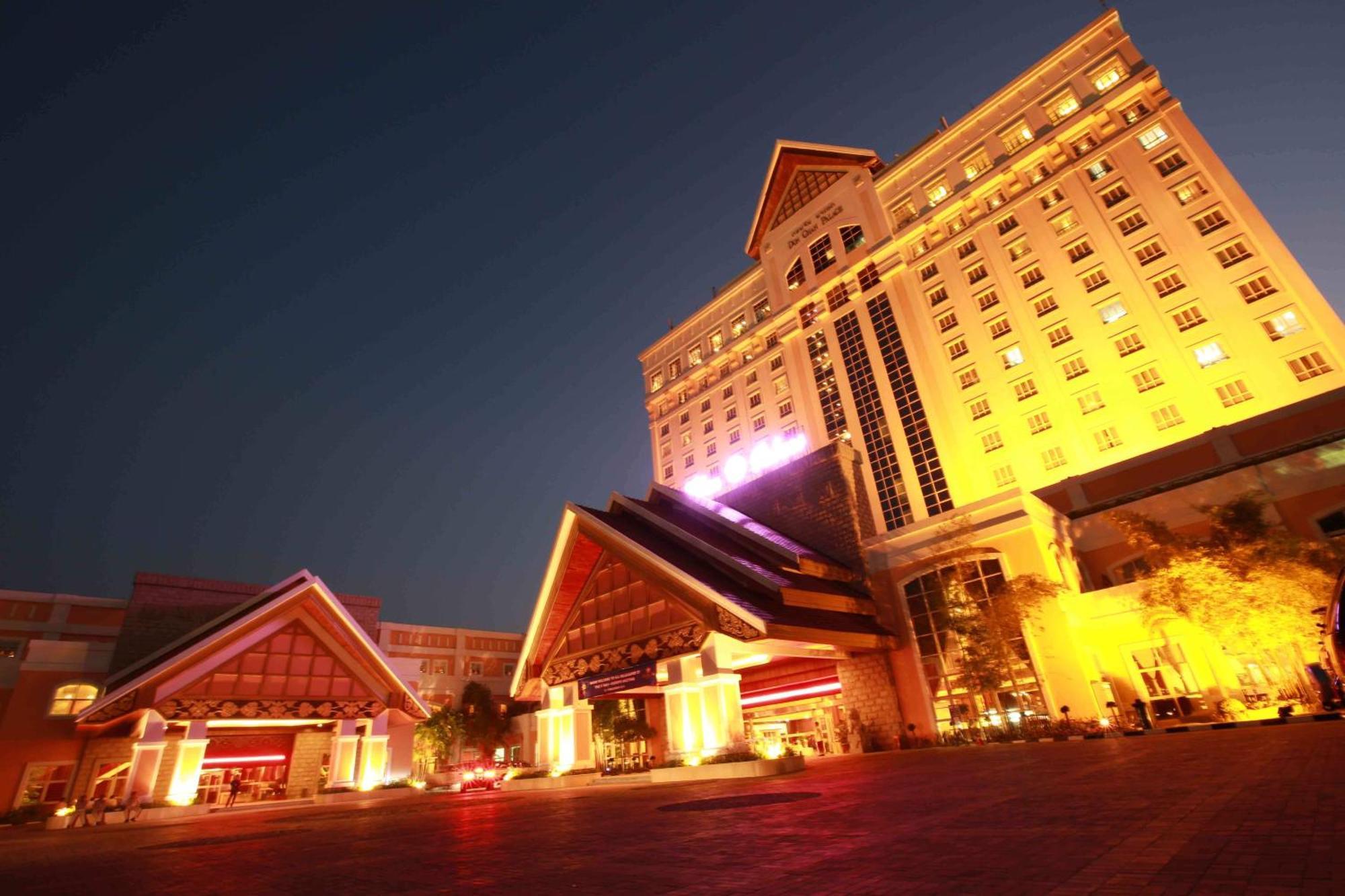 Don Chan Palace Hotel & Convention Vientiane Exterior photo