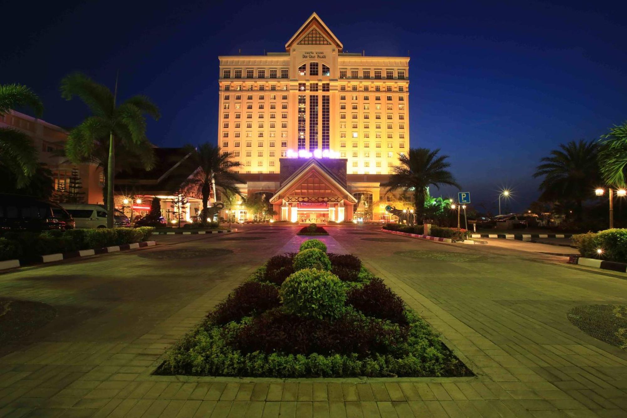 Don Chan Palace Hotel & Convention Vientiane Exterior photo