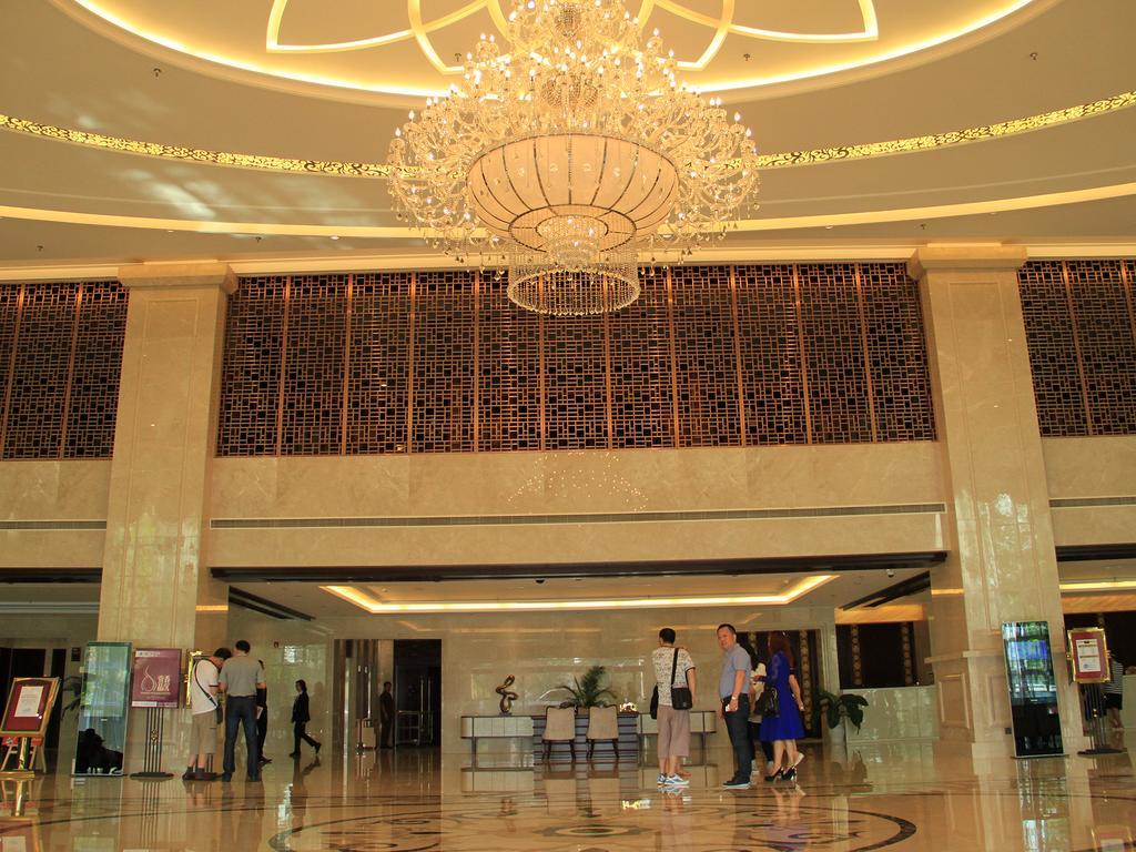 Don Chan Palace Hotel & Convention Vientiane Exterior photo